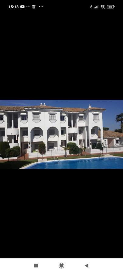 נובו סנקטי פטרי Apartamento Vacacional Maximo 4 Personas מראה חיצוני תמונה